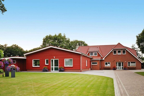 Holiday Home Exterior [summer]