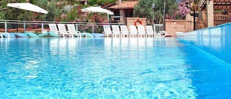 Piscine maison de vacances