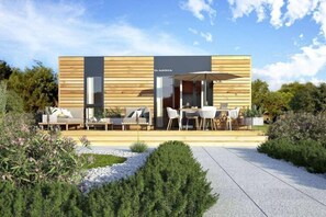 Holiday Home Exterior [summer]