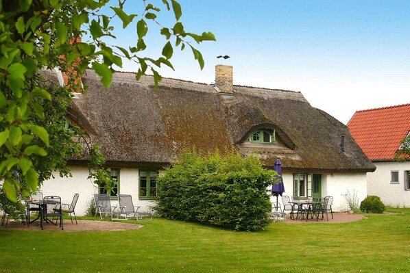 Holiday Home Exterior [summer]