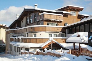 Holiday Home Exterior [winter]