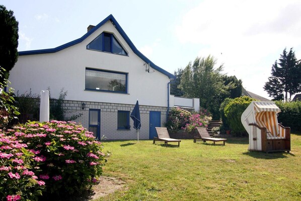 Extérieur maison de vacances [été]