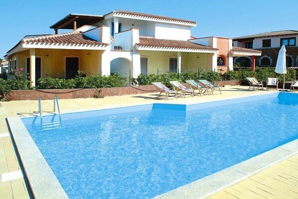 Holiday Home Swimming Pool
