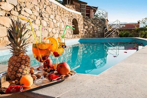 Holiday Home Swimming Pool