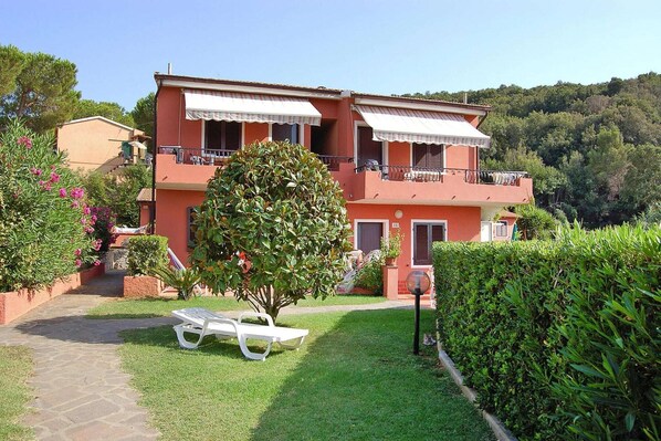 Holiday Home Exterior [summer]