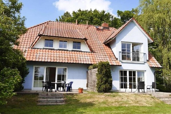 Holiday Home Exterior [summer]