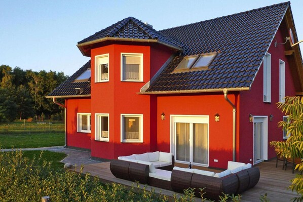 Holiday Home Exterior [summer]