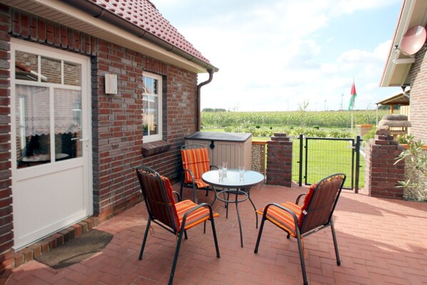 Holiday Home Exterior [summer]
