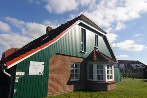Holiday Home Exterior [winter]