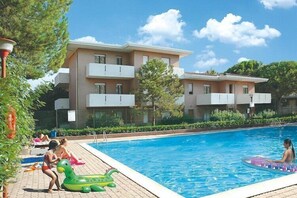 Schwimmbad des Ferienhauses