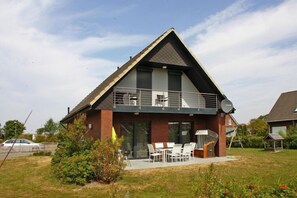 Holiday Home Exterior [summer]