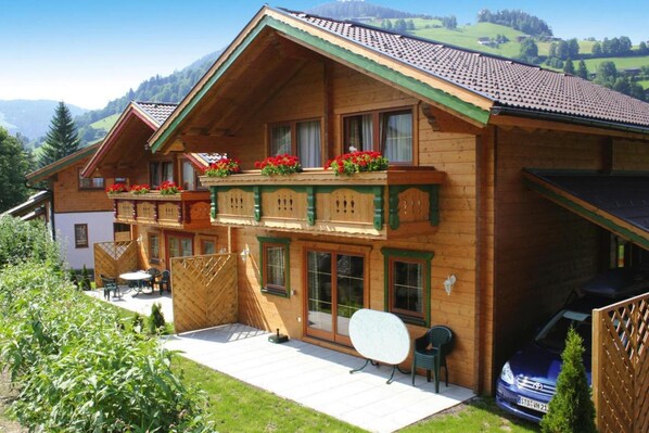 Holiday Home Exterior [summer]