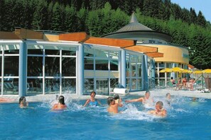 Holiday Home Swimming Pool
