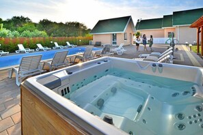 Holiday Home Swimming Pool