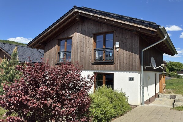 Extérieur maison de vacances [été]