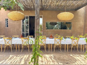 Outdoor dining