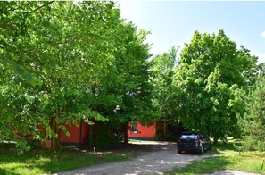 Entrance / Reception