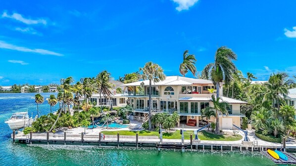 OCean front home with gulf views and pool lounge (1 of 27)