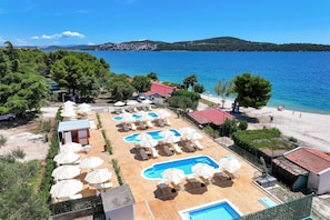 Schwimmbad des Ferienhauses