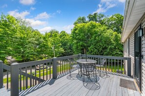 Outdoor Seating