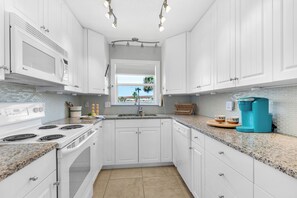 Kitchen has all you need