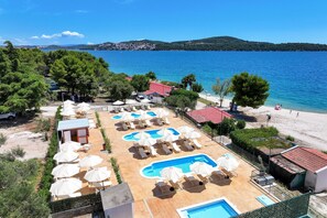 Holiday Home Swimming Pool
