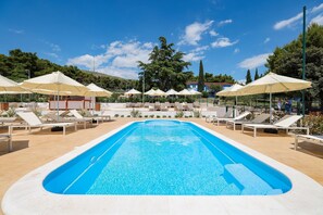 Holiday Home Swimming Pool
