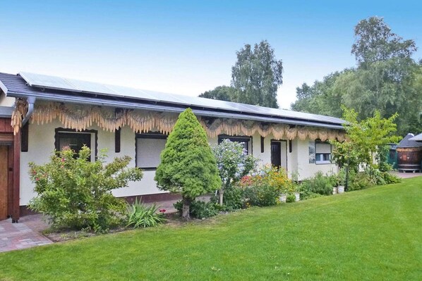 Holiday Home Exterior [summer]