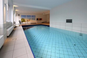 Holiday Home Swimming Pool