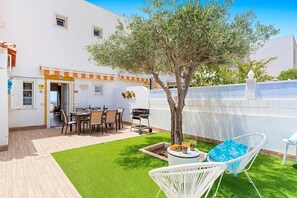 Villa Lima image