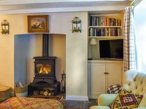 Living area | Hollyhocks Cottage, Hellandbridge, near Bodmin