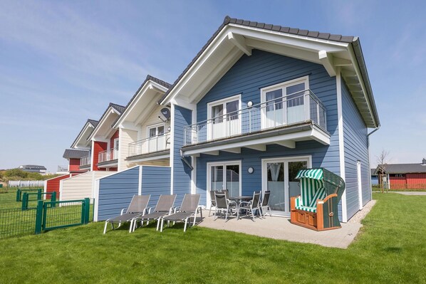 Holiday Home Exterior [summer]