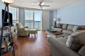 Furniture, Indoors, Living Room, Couch, Floor