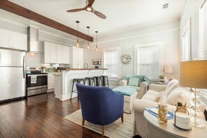 Open floor plan so you can enjoy family time.