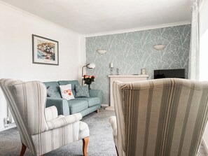 Living room | Cwtch Cottage, Cardiff