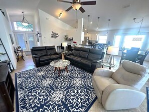2113MAC - Living Room (2).jpeg