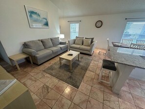 2632HEA - Living Room (2).jpeg