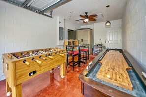 1120MarinerCayDr37