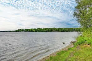 Coldwater Lake Access Nearby
