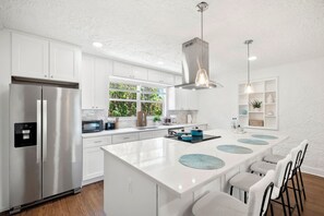 Discover the fully-equipped kitchen where culinary dreams come true.