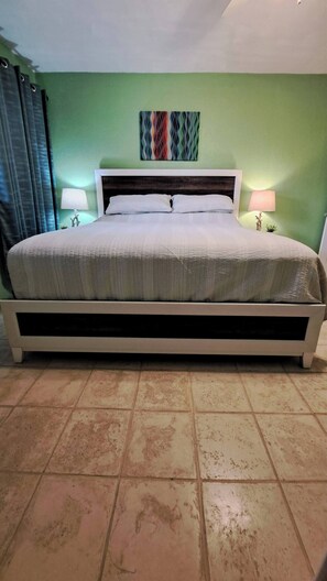 New king size bed