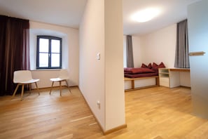 Modernes Apartment in Oberfranken im Coworking Space Nordhalben - Zimmer Nr. 8-Apartment 8