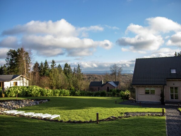 Vue de la maison de vacances [été]