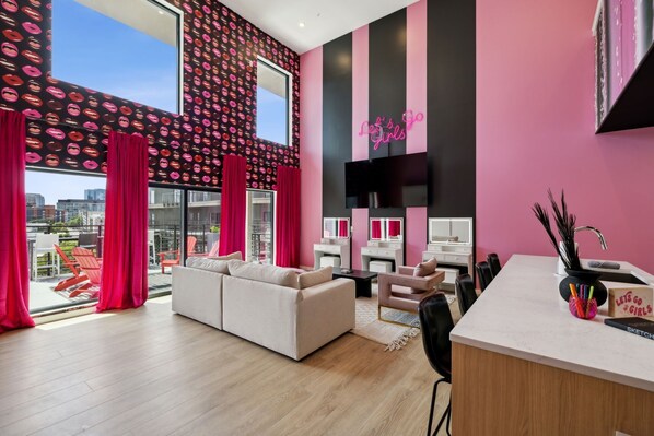 Open concept living/kitchen/dining space