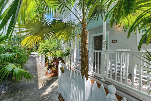 Paradise on Porter