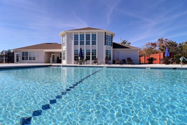 Pool 2