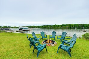 Fire Pit Area | Clam Lake Access