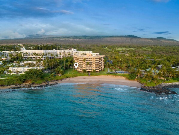 Oceanfront | Polo Beach 108 in Wailea, Maui by Luxus Vacation Properties