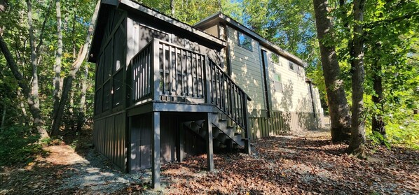 Hickory Hideaway Exterior
