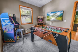 Spielezimmer